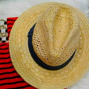 Straw and navy sun hat!!